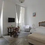 Casa Strehler, Tra Teatro E 公寓 的里雅斯特