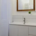 Casa Strehler, Tra Teatro E * 的里雅斯特