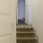Casa Strehler, Tra Teatro E Apartman *