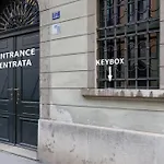 Apartman Casa Strehler, Tra Teatro E Trieszt