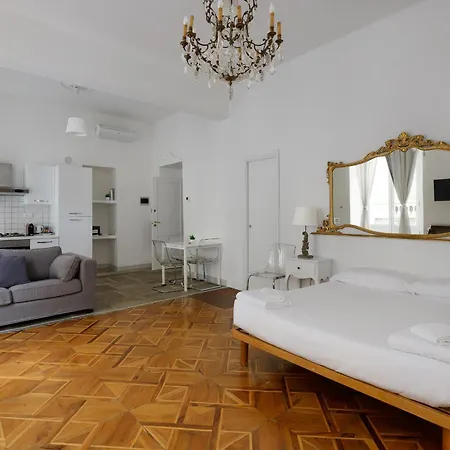 Apartman Casa Strehler, Tra Teatro E Trieszt